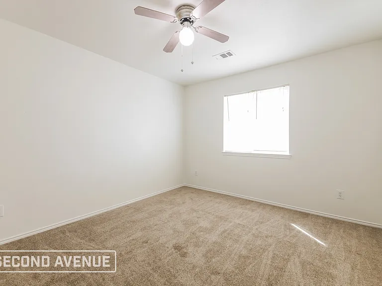 925 Warbler — Photo 18