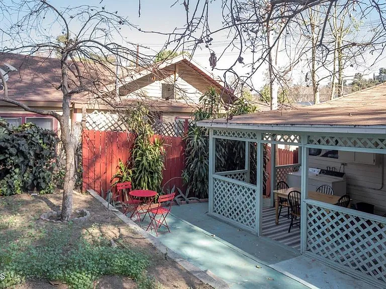 2033 Echo Park Ave #2033 — Photo 3