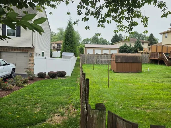 Norton Ave, Easton, PA 18045