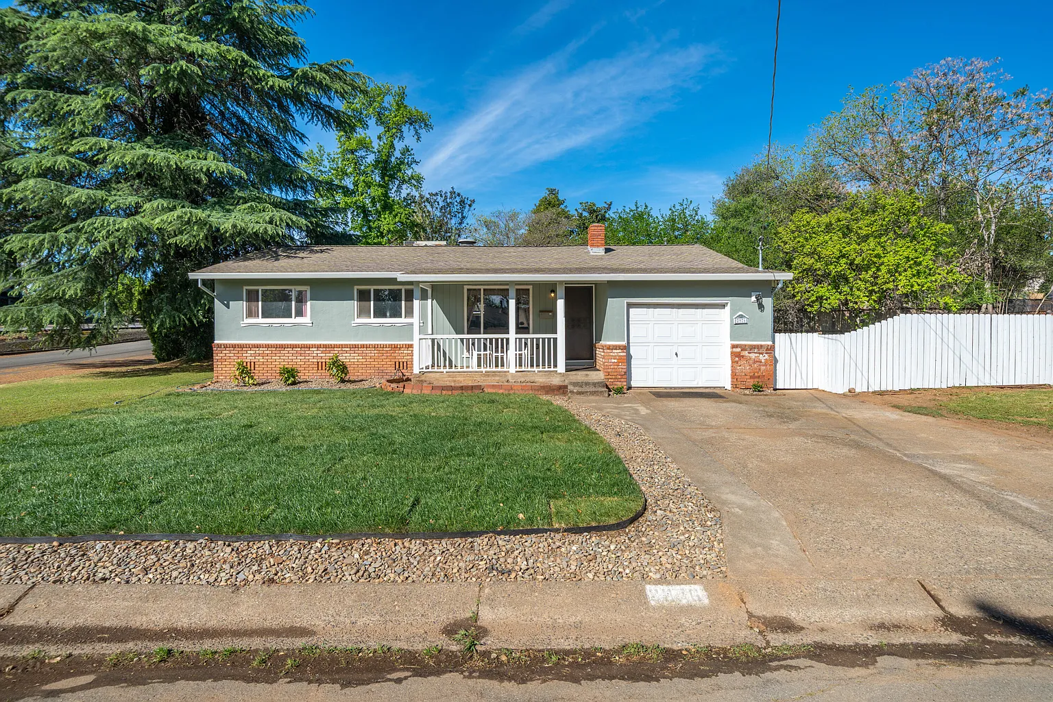 2976 West Way photo 1