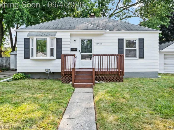 28526 Brentwood St, Southfield, MI 48076
