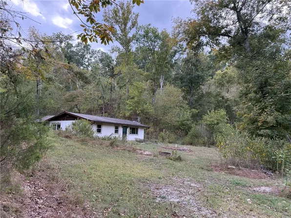 1506 Brush Creek Rd, Springdale, AR 72762