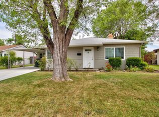 1133 Hampton Rd, Sacramento, CA 95864