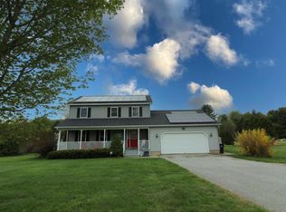 861 Stone Bridge Rd, Georgia, VT 05468