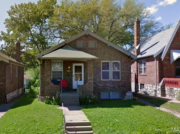 1443 Graham St, Saint Louis, MO 63139