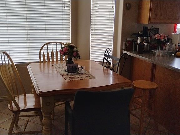 3rd image of 734 W Justin Kay Ct
