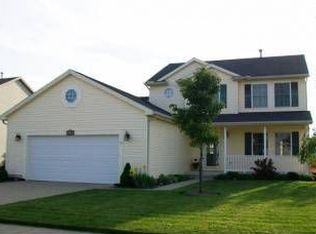 1111 Bluejay Dr, Bowling Green, OH 43402