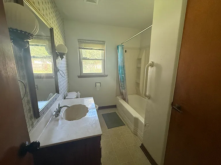 4691 Anita Dr — Photo 7