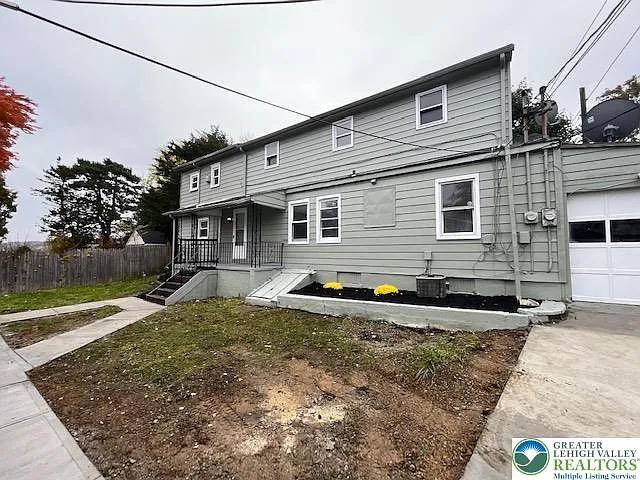 Building Photo - 1240 Pembroke Rd #2