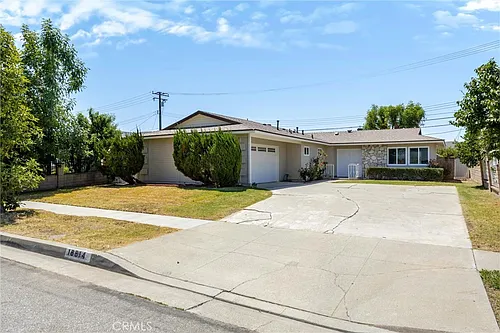 18814 Elizondo St Photo 1