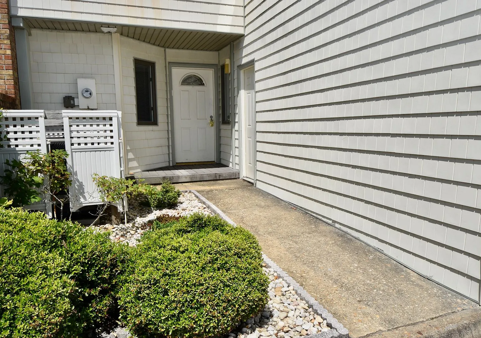 2407 Whaler Court — Photo 2