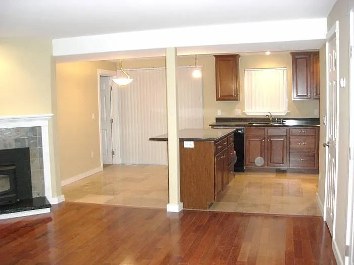 255 148th Ave NE — Photo 1