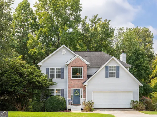 654 Weaver Falls Ct, Loganville, GA 30052