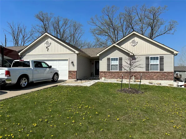 215 Cynthia Dr, Truesdale, MO 63380