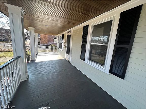 3rd image of 1346 W 112th St #2