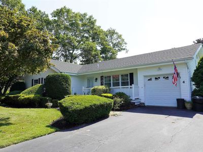 4 Russell Court, Medford, NY, 11763