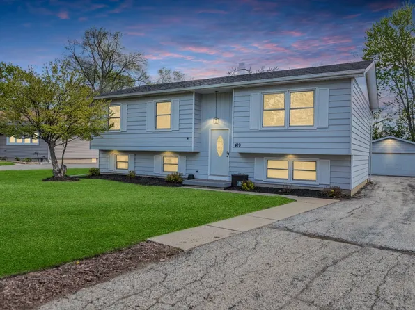 419 Deerpath Dr, Lindenhurst, IL 60046