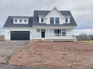 4 Kings Ct LOT 3, Suffield, CT 06078