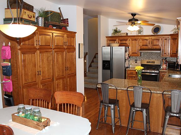 4th image of 748 Cynthia Dr