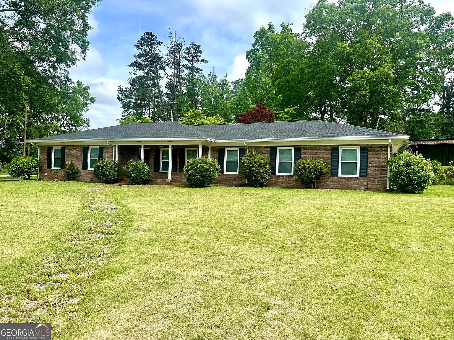 1375 Zebulon Rd photo 1