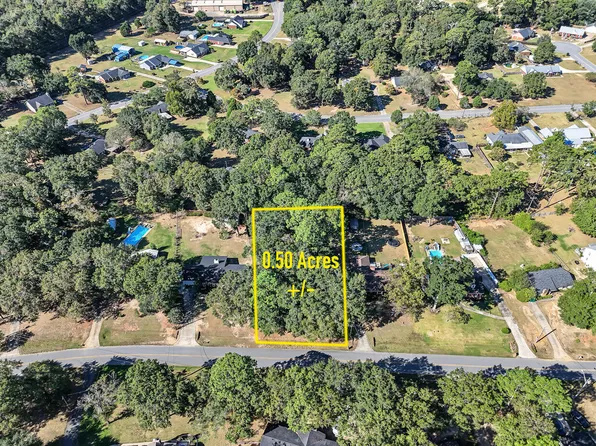 126 Querecho, Leesburg, GA 31763