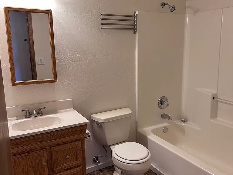 3021 N Castle Dr — Photo 9