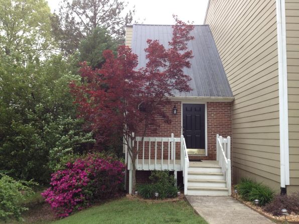 5030 Laurel Bridge Dr SE