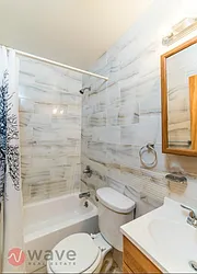 Rented by Wave Real Estate Group