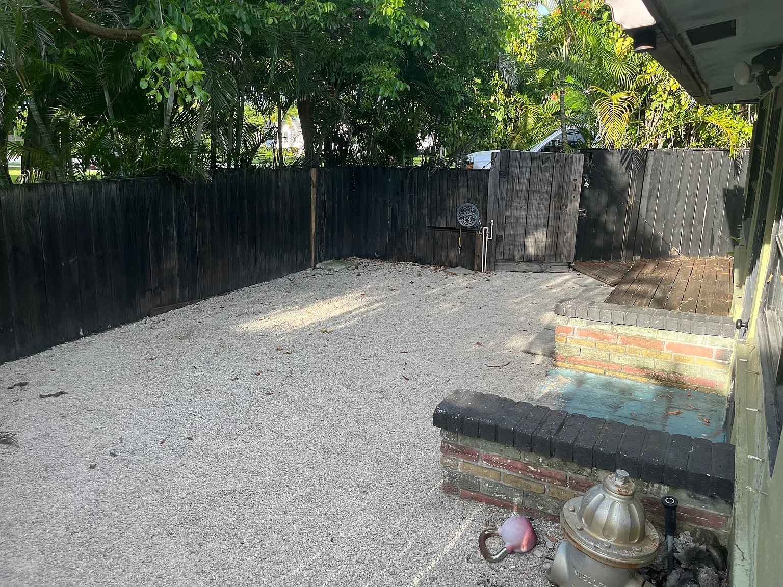 2 bed, 800 sqft, $3,200 — Photo 2
