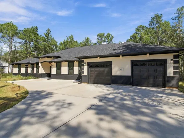 7133 Racehorse Dr, Waller, TX 77484