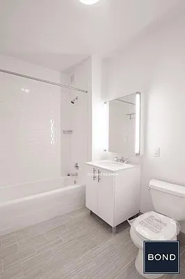 Rented by Bond New York | media 4