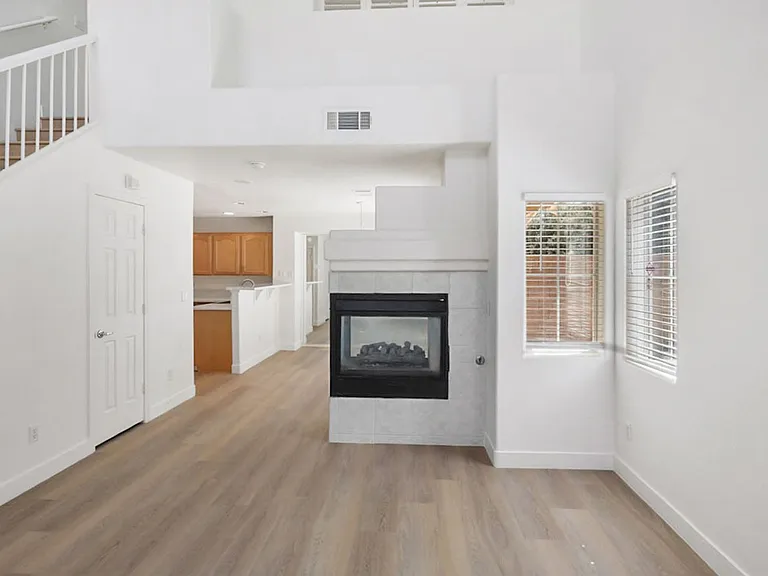 6545 Sundown Heights Ave — Photo 4
