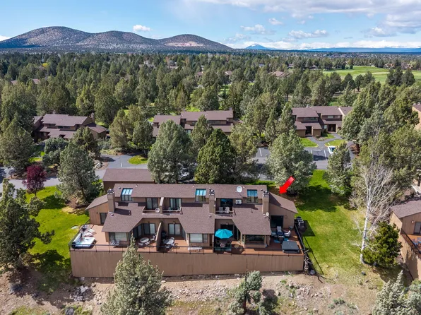 1970 Redtail Hawk Dr, Redmond, OR 97756