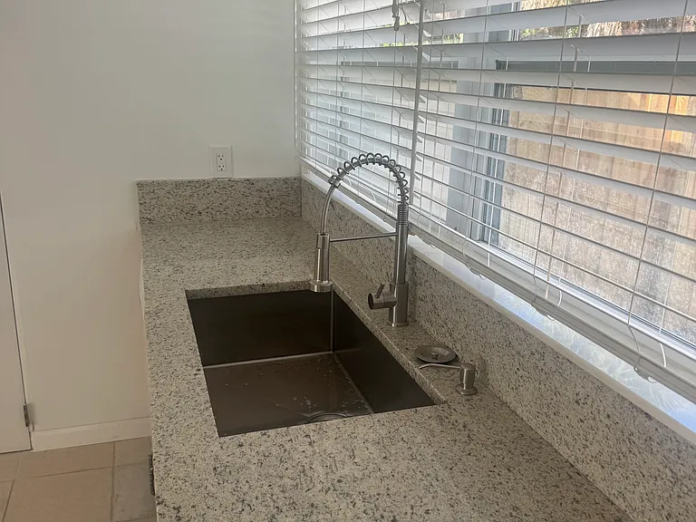 215 Pelican Dr — Photo 12