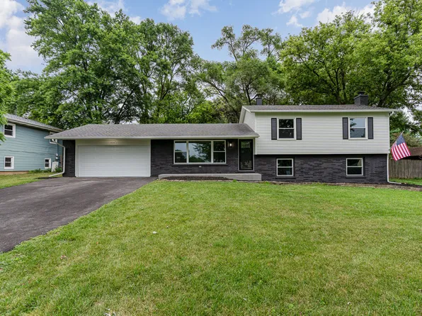 6067 Chase Ave, Downers Grove, IL 60516