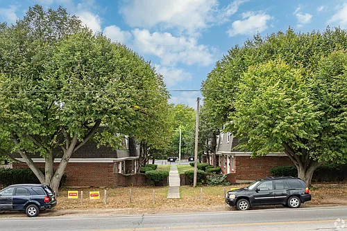 3515 W Siebenthaler Ave Photo 1