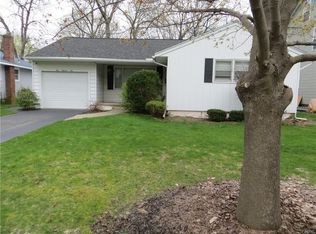 405 Bronson Rd, Syracuse, NY 13219