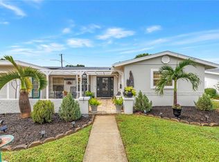 5891 33rd Ave N, Saint Petersburg, FL 33710