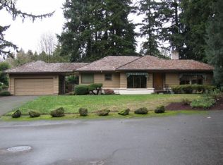 2955 SW Underwood Dr, Portland, OR 97225