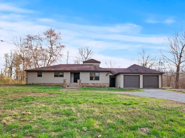 2510 Lov Flo Station Rd E, Boaz, KY 42027