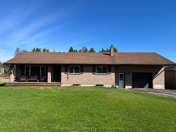 2nd image of 590 Eagle Lake Rd