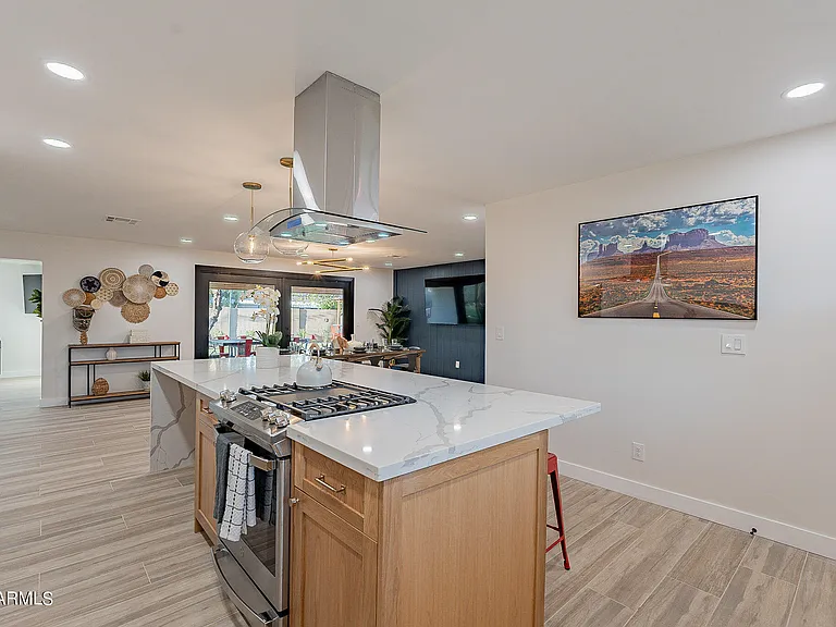 7440 E Cambridge Ave — Photo 24