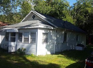 95 Pershing Ave, Wynantskill, NY 12198