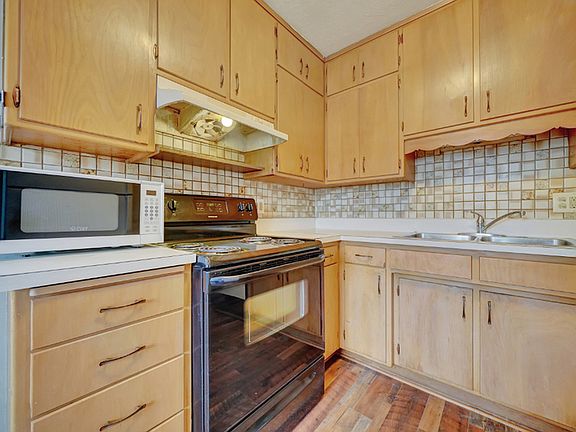 5th image of 1641 Prospect St APT 3