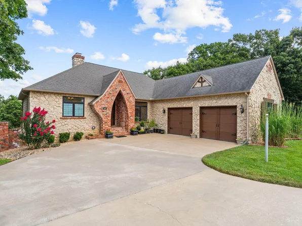 415 Arizona Drive, Branson, MO 65616