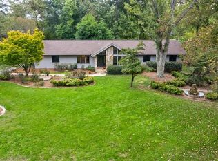 2510 Roxburgh Dr, Roswell, GA 30076