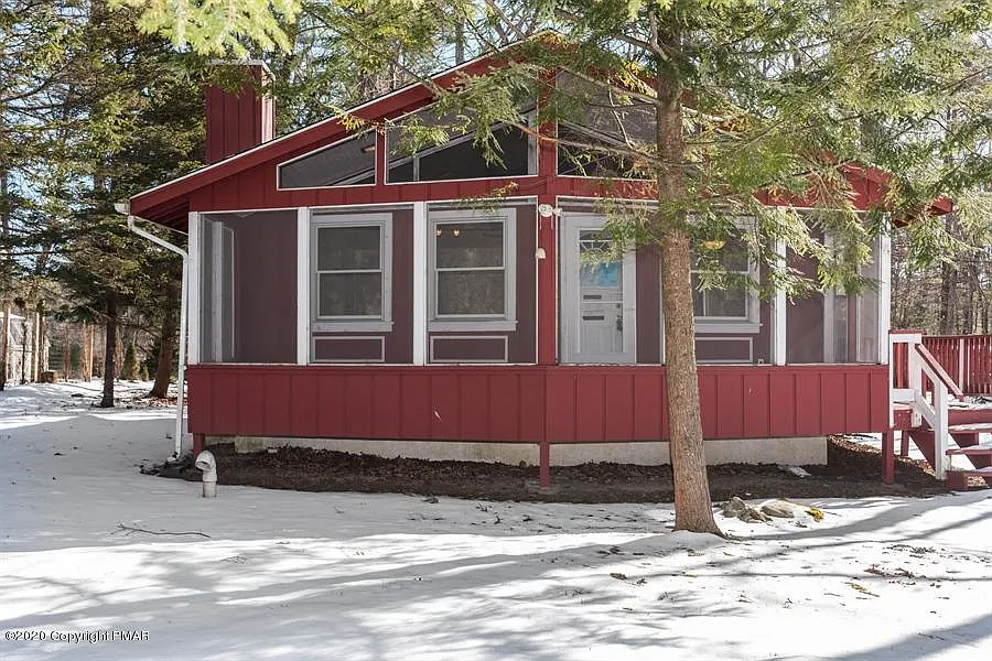 107 Gabrielle Ln photo 1