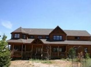 11026 Steinhoff Rd, Frazier Park, CA 93225