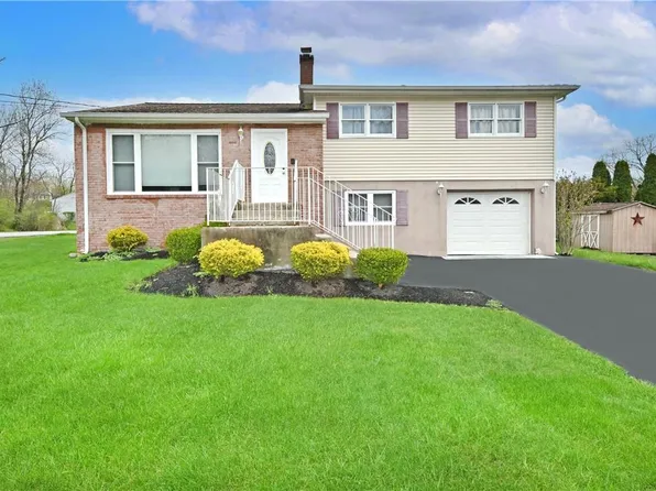 220 Maple Avenue, Monroe, NY 10950