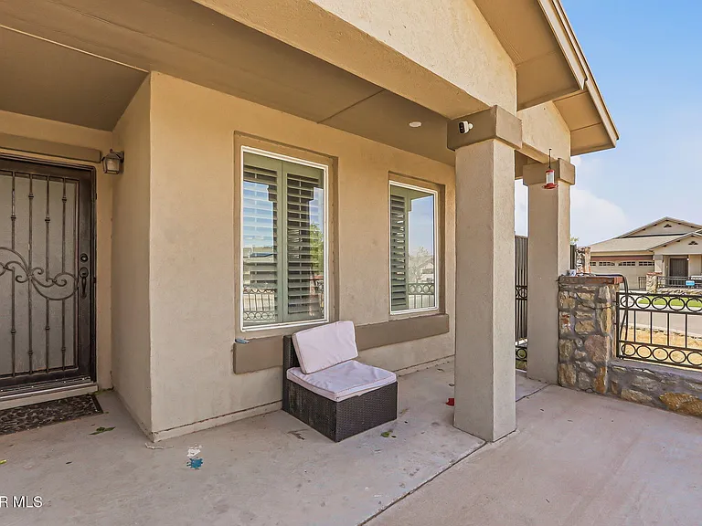 12748 Tre Maximiliano Ave — Photo 3